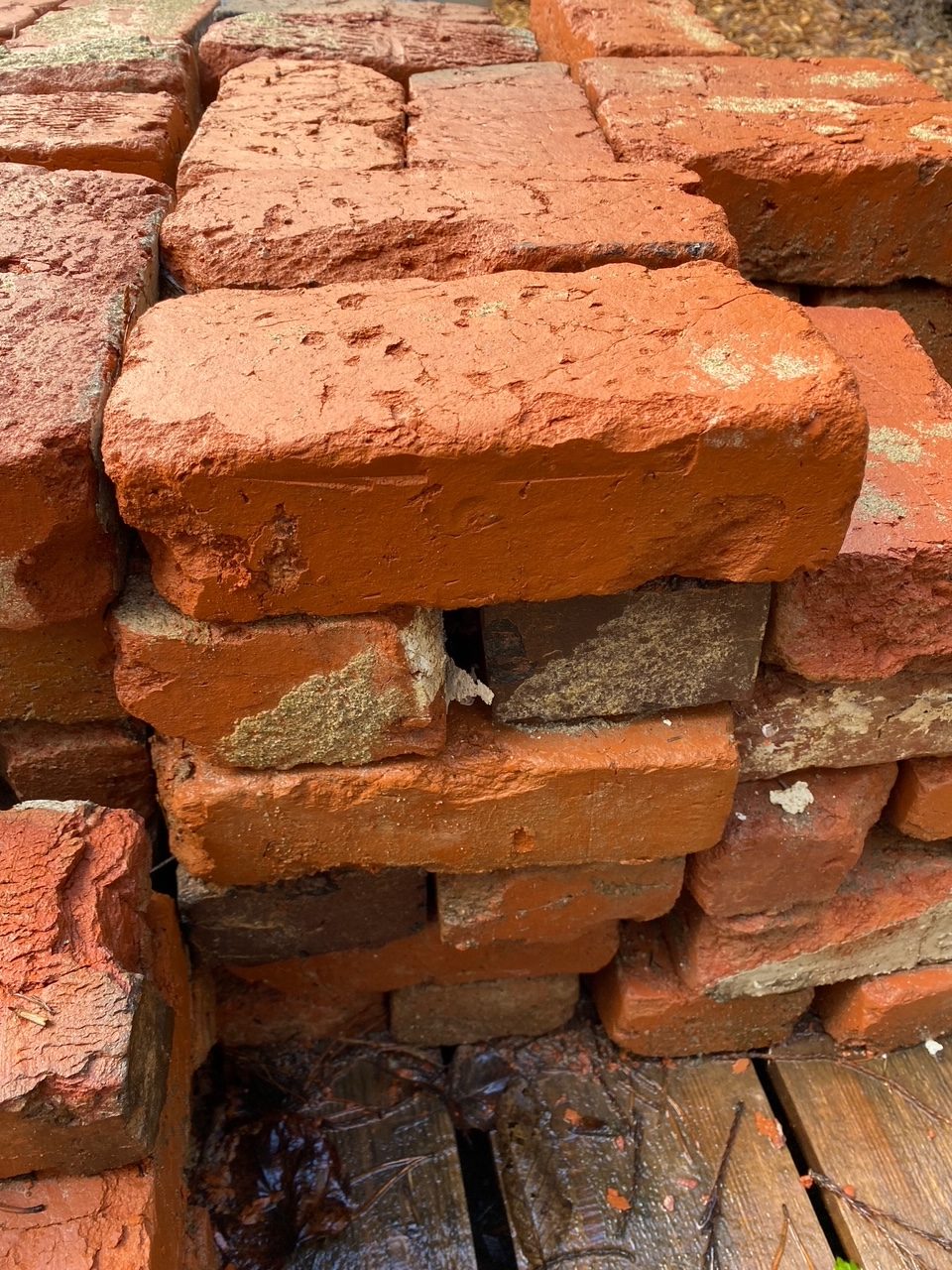 Reclaimed Brick Joes Landscaping Supplies